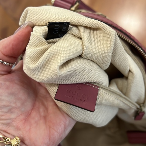 Authentic Gucci Sukey - Picture 12 of 13